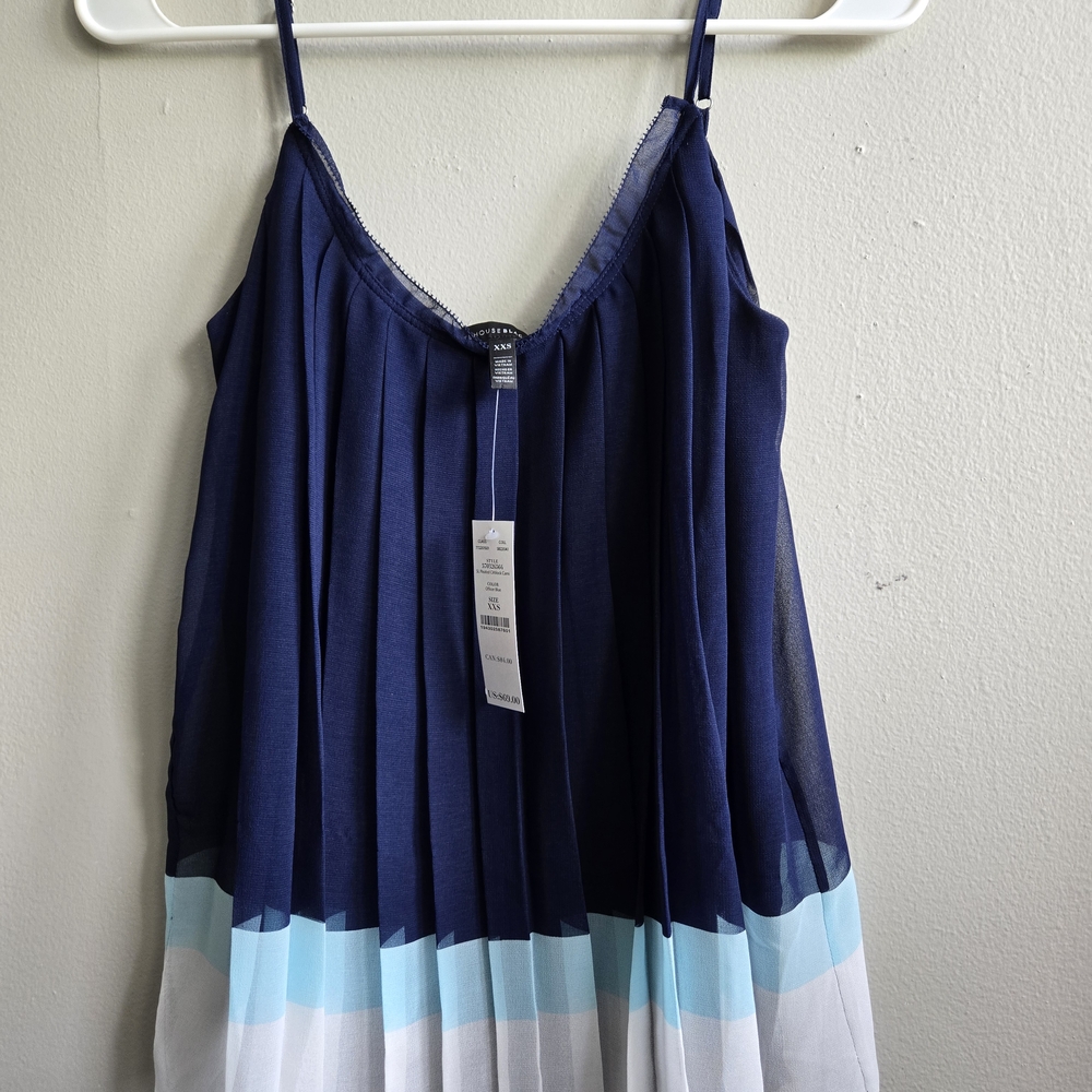 White House Black Market NWT Navy and Light Blue Camisole